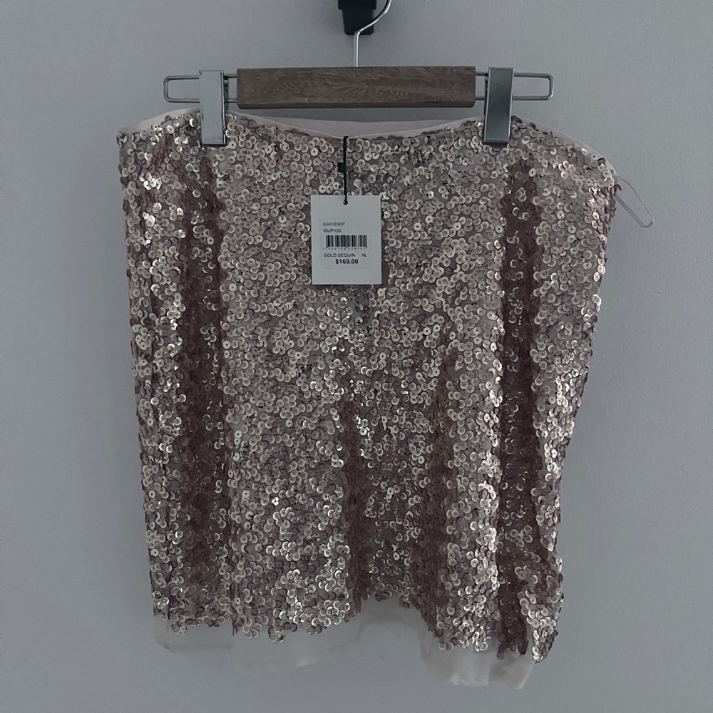 LOVERS WONDERLAND nwt Sequin mini Skrit size xl
